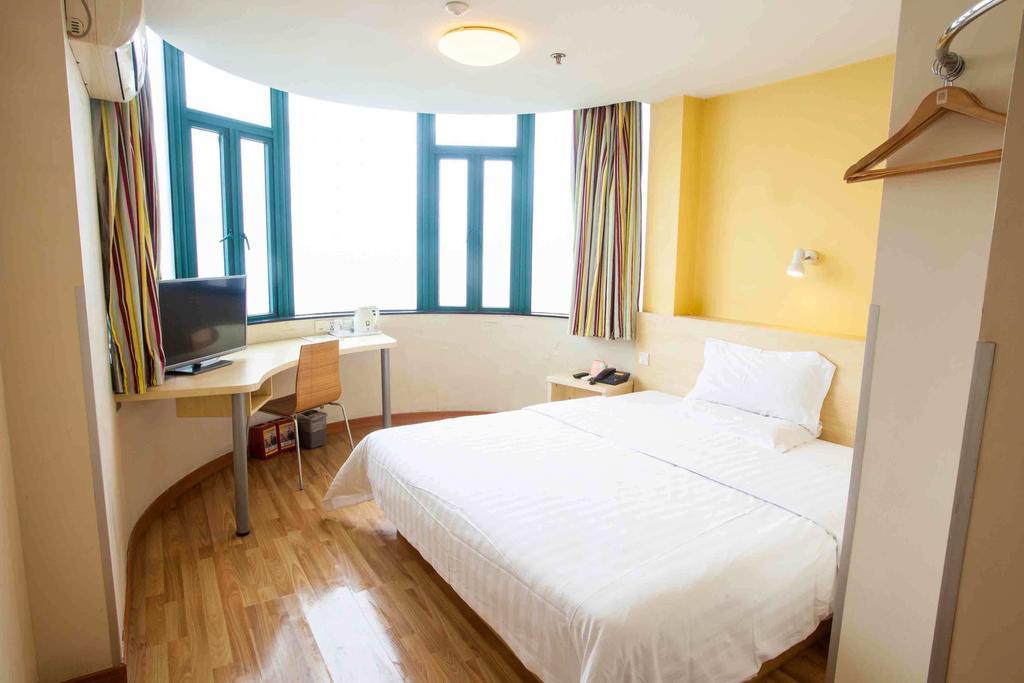 7Days Inn Dalian Gangwan Square Station Port Ruang foto