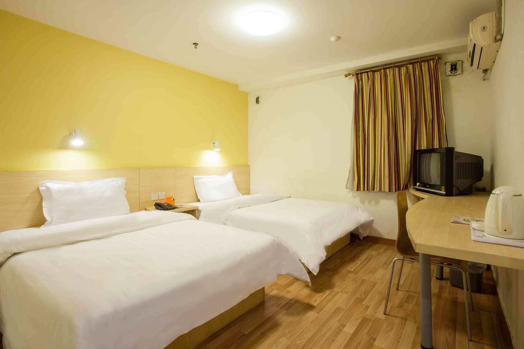7Days Inn Dalian Gangwan Square Station Port Ruang foto
