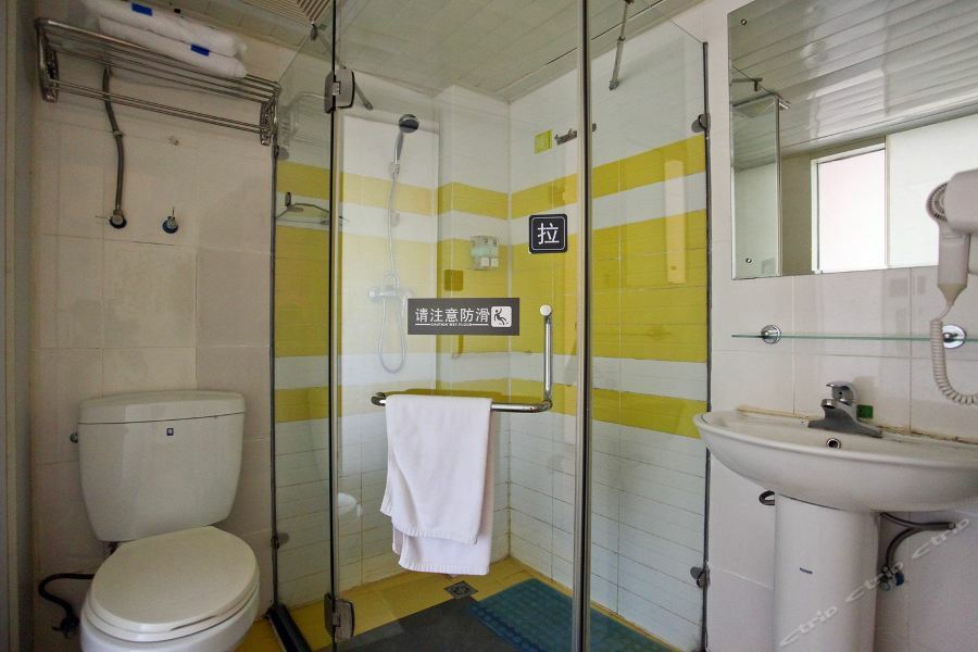 7Days Inn Dalian Gangwan Square Station Port Bagian luar foto